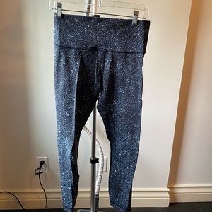 Worn once lulu lemon leggings π€